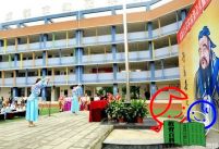 成都红花学校祭孔 老师学生同着汉服行古礼